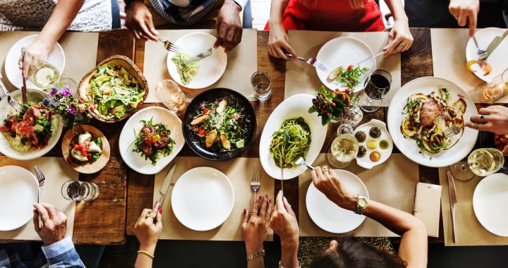 Como Escolher Opções Saudáveis em Restaurantes Sem Perder o Sabor